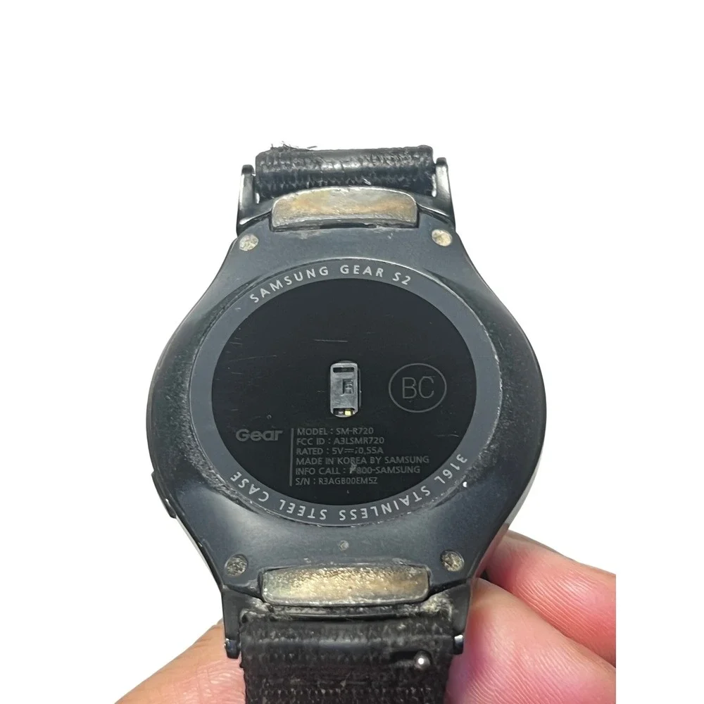 Samsung Gear S2 SM-R720 Smartwatch Black Stainless Steel Nylon Strap Wearable